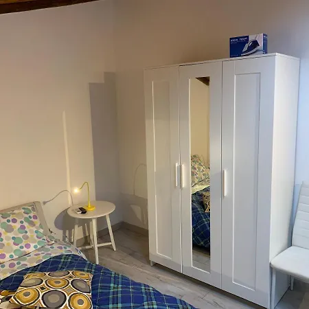 Apartment Deni's *